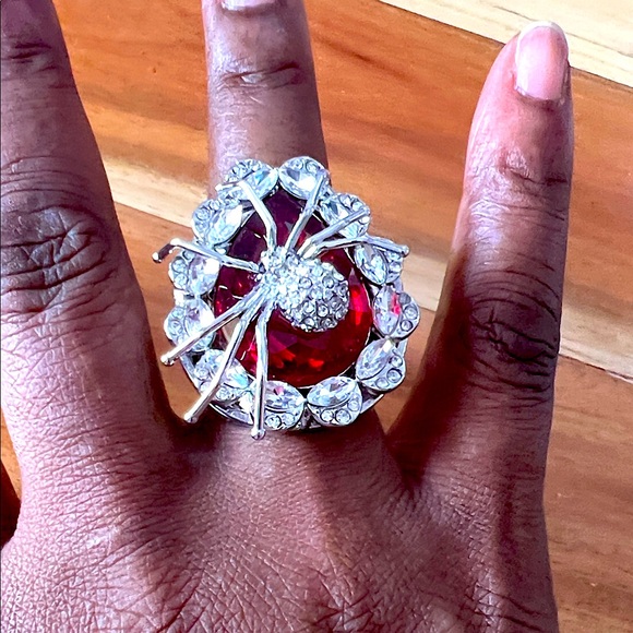 NWT Stunning Spider Ring x Betsy Johnson! - Picture 1 of 6